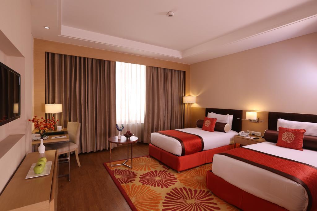 Country Inn & Suites By Radisson, Мирут Екстериор снимка