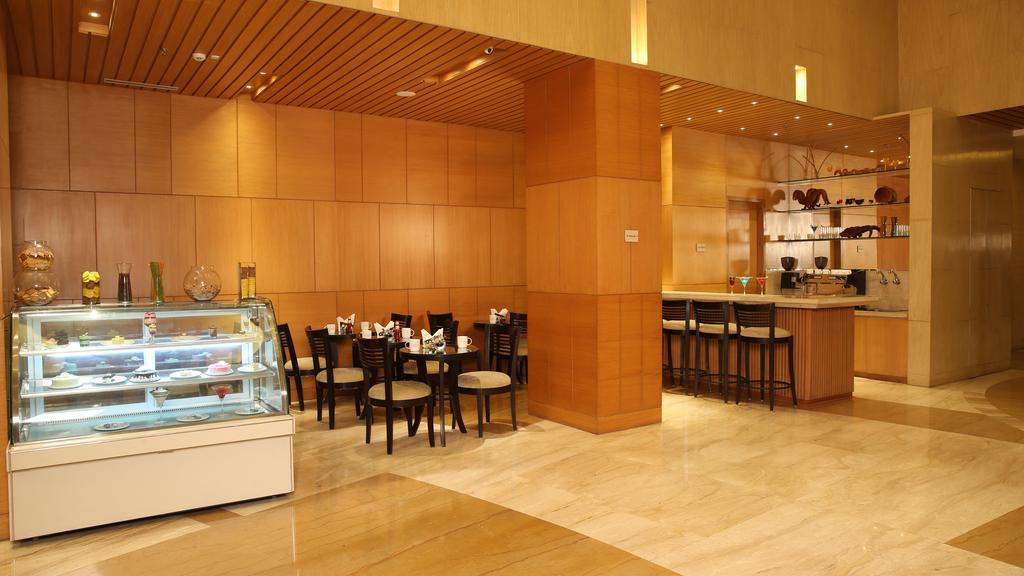 Country Inn & Suites By Radisson, Мирут Екстериор снимка