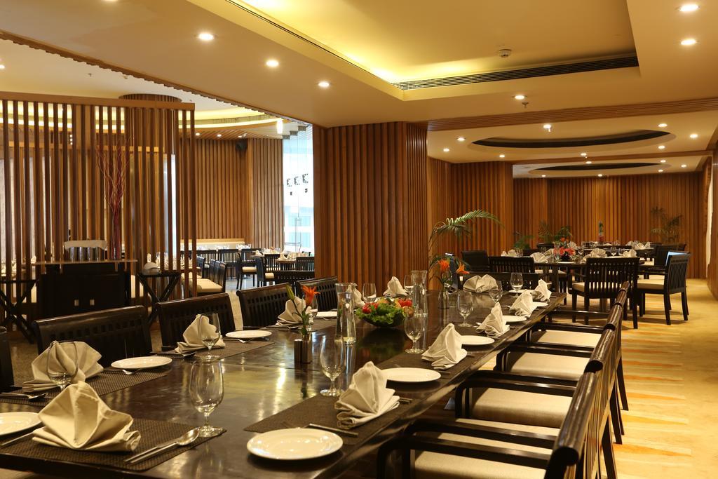 Country Inn & Suites By Radisson, Мирут Екстериор снимка