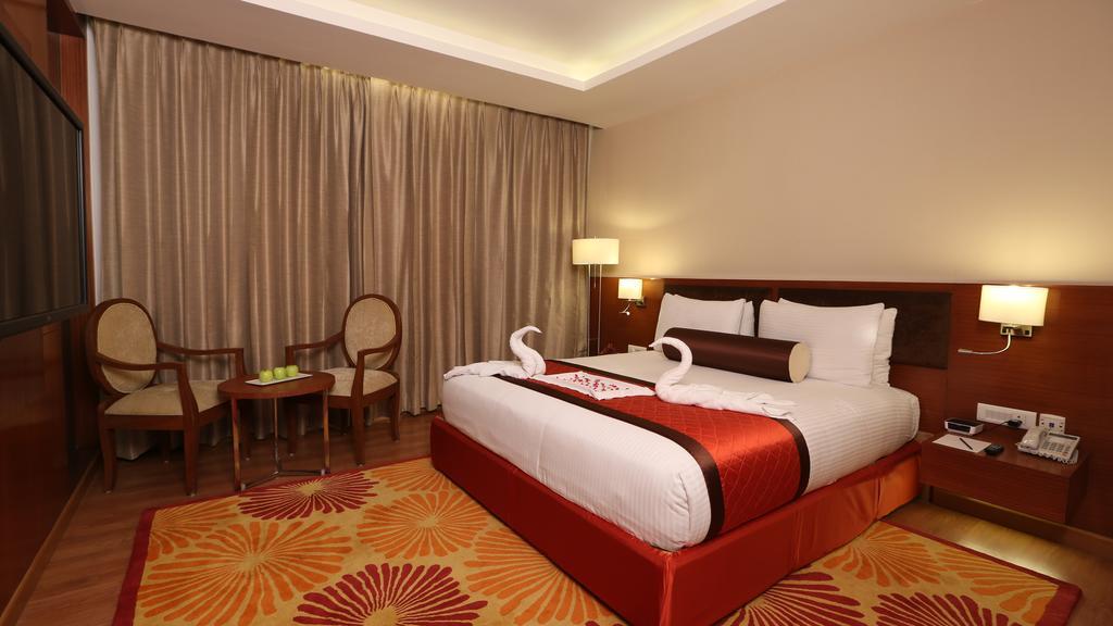 Country Inn & Suites By Radisson, Мирут Екстериор снимка